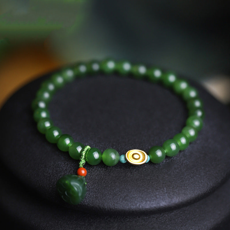 Lotus pod Natural Emerald Jade Stone Necklace