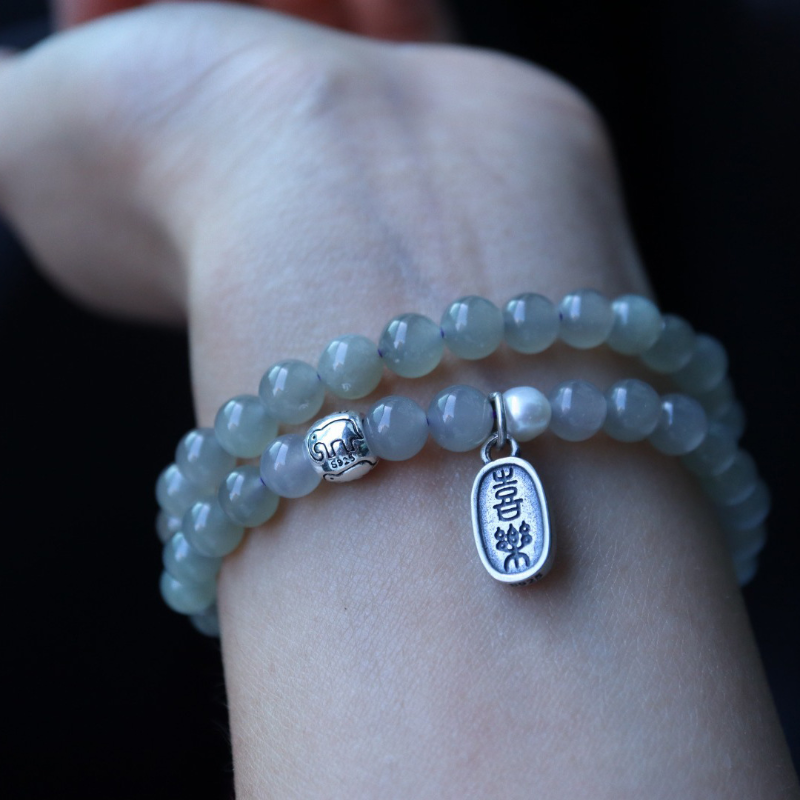 Psyche  Natural Ice Seed Emerald Jade stone necklace