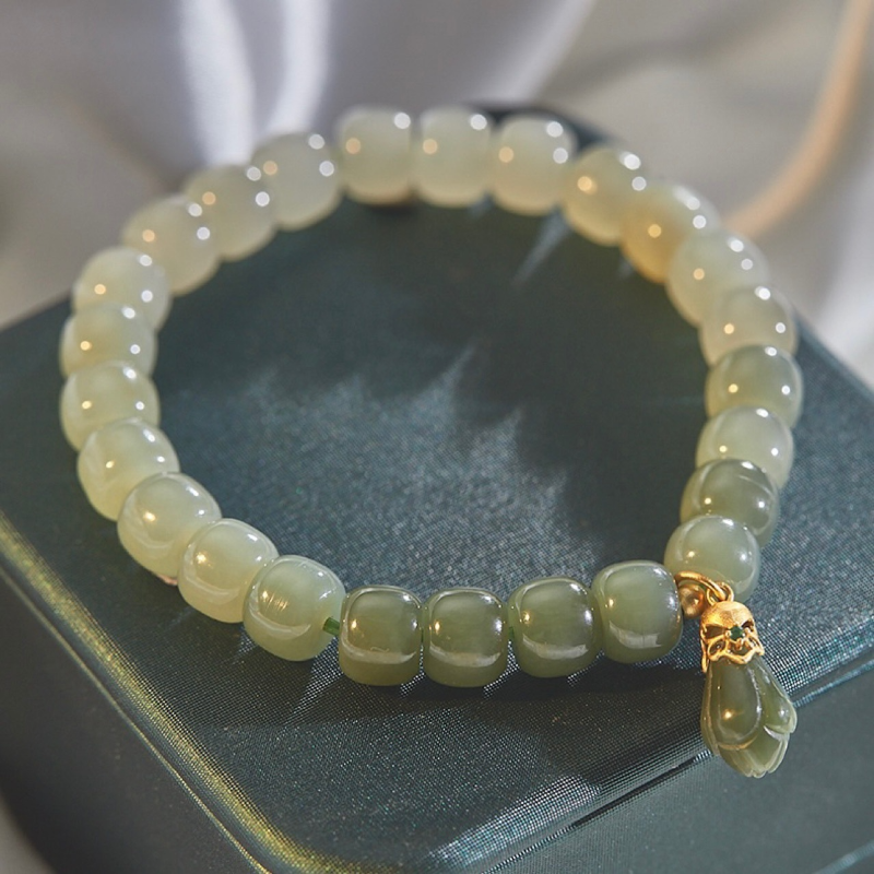 Lily of the Valley  Natural Gradient Emerald Jade stone Bracelet