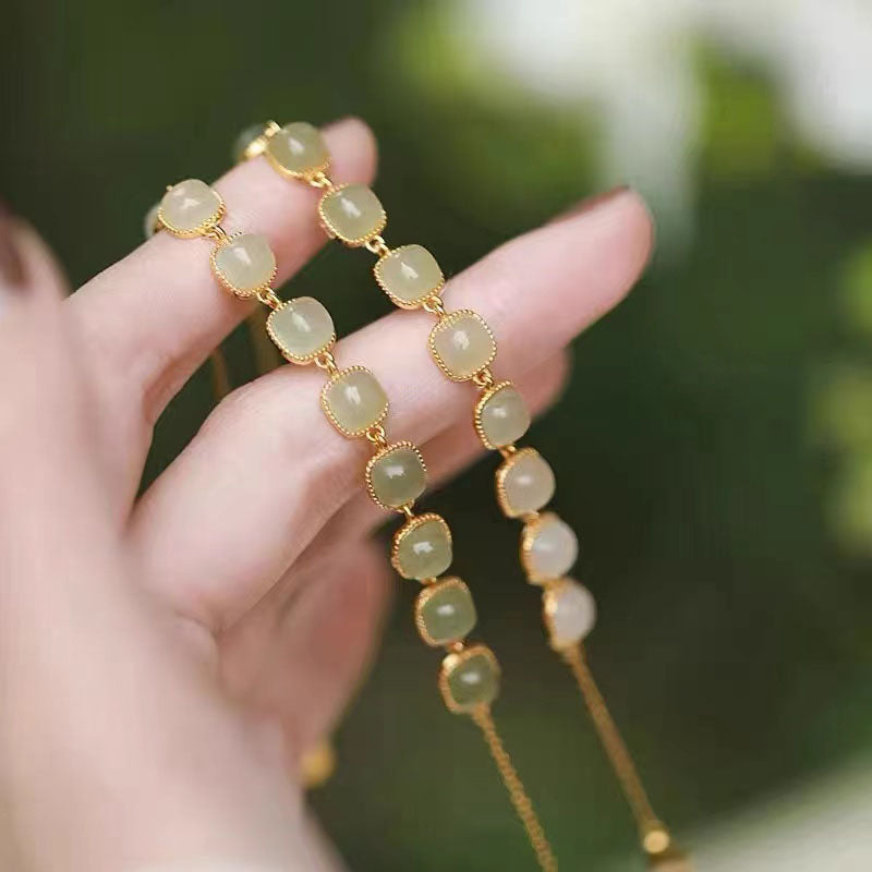 Gradient Sugar Cube Emerald Jade Stone Bracelet