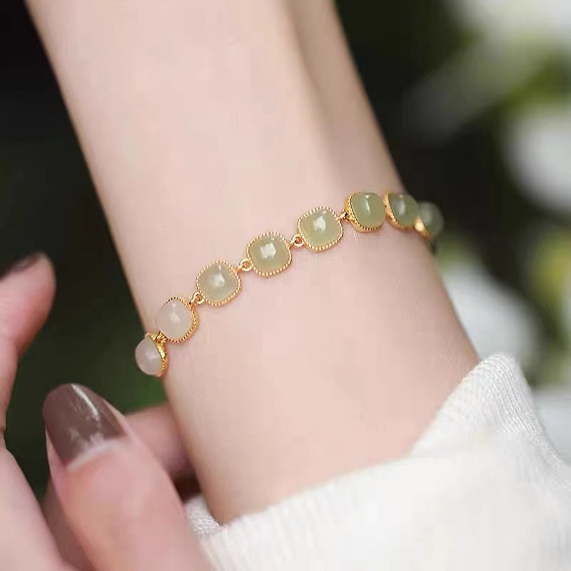 Gradient Sugar Cube Emerald Jade Stone Bracelet